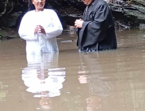 Dos almas bautizados este mes en Colombia, Sudamérica